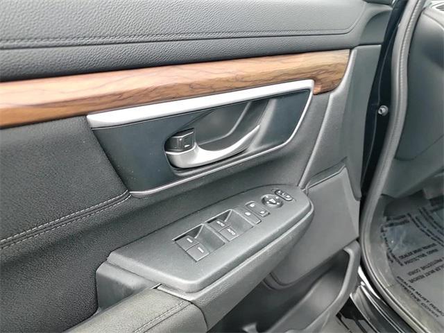 used 2017 Honda CR-V car, priced at $15,500