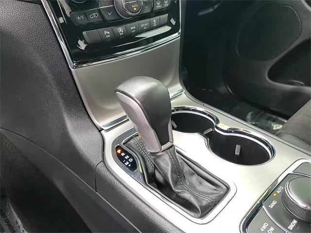 used 2022 Jeep Grand Cherokee car, priced at $28,500