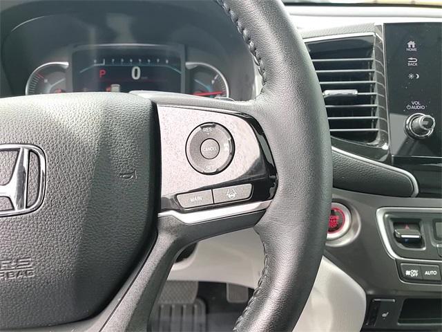 used 2022 Honda Pilot car, priced at $29,900