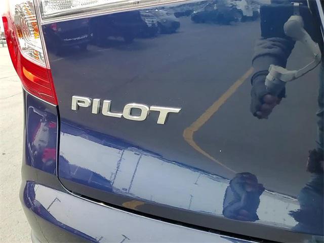 used 2022 Honda Pilot car, priced at $29,900