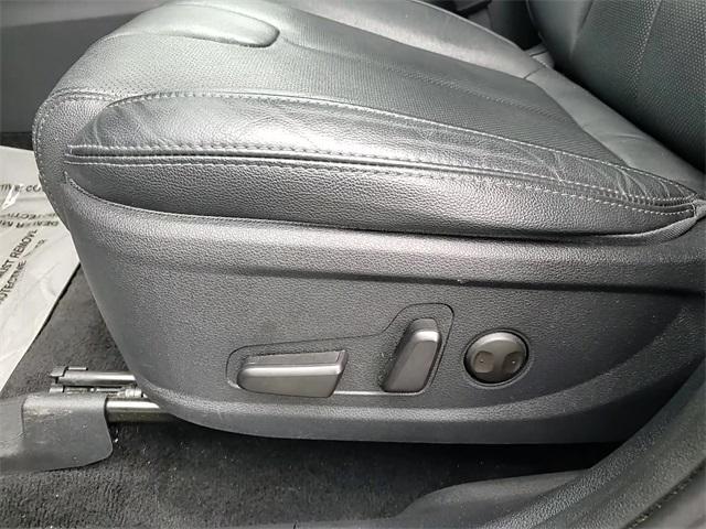 used 2019 Hyundai Santa Fe car, priced at $16,250