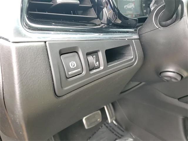 used 2020 Cadillac XT6 car, priced at $29,200