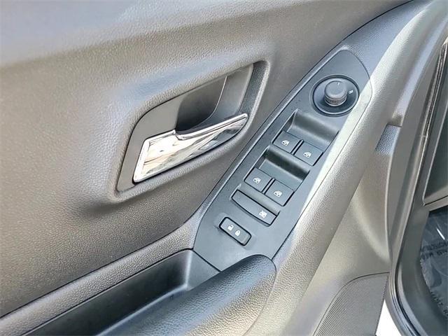 used 2022 Chevrolet Trax car, priced at $13,750