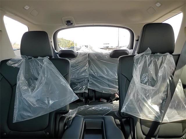 new 2025 Honda Pilot car, priced at $49,567