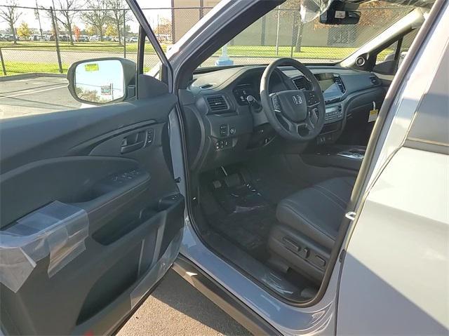 new 2025 Honda Passport car, priced at $44,460