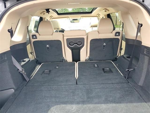 used 2022 Acura MDX car, priced at $39,500