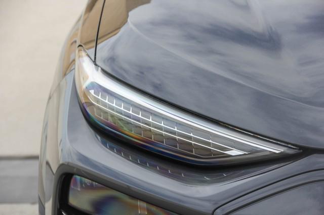 new 2025 Audi Q6 e-tron car, priced at $76,025