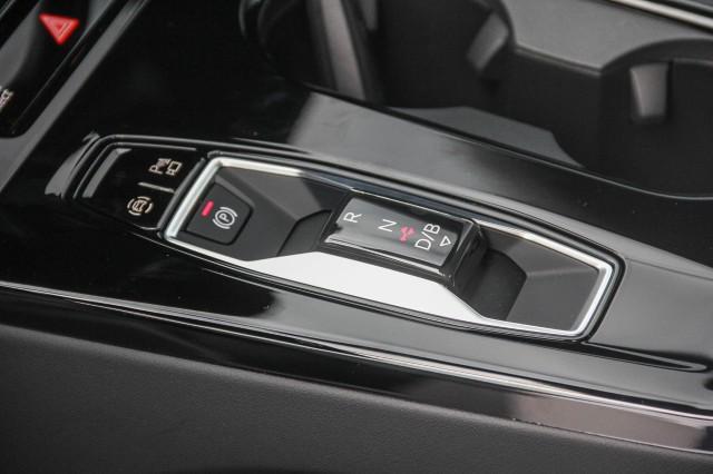 new 2025 Audi Q6 e-tron car, priced at $76,025