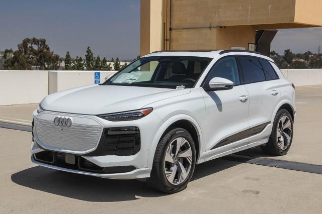 new 2025 Audi Q6 e-tron car, priced at $74,110