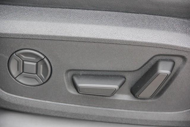 new 2025 Audi Q6 e-tron car, priced at $70,615