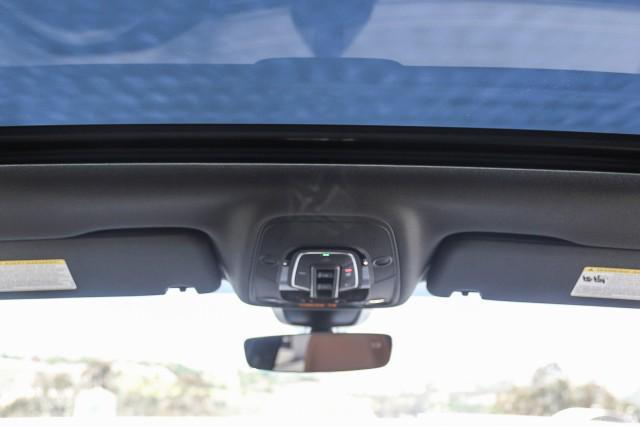 new 2025 Audi Q7 car, priced at $77,910
