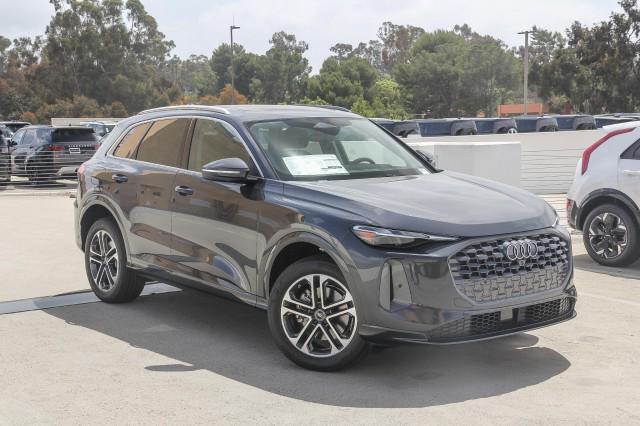 new 2025 Audi Q5 car, priced at $58,040