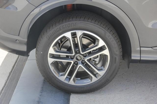 new 2025 Audi Q5 car, priced at $58,040