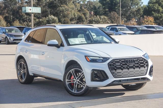 new 2025 Audi Q5 car, priced at $69,160