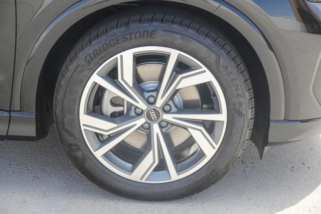 new 2025 Audi Q4 e-tron Sportback car, priced at $64,425