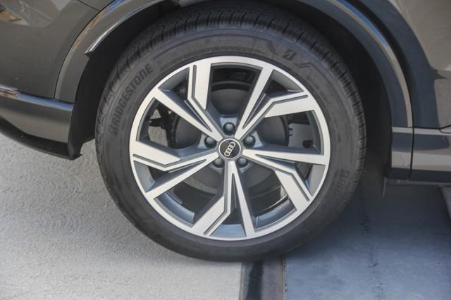 new 2025 Audi Q4 e-tron Sportback car, priced at $64,425