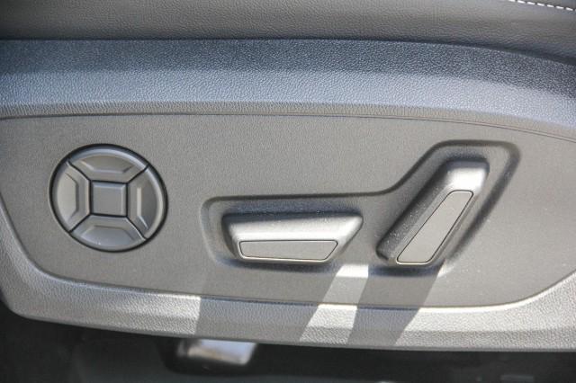 new 2025 Audi Q4 e-tron Sportback car, priced at $64,925