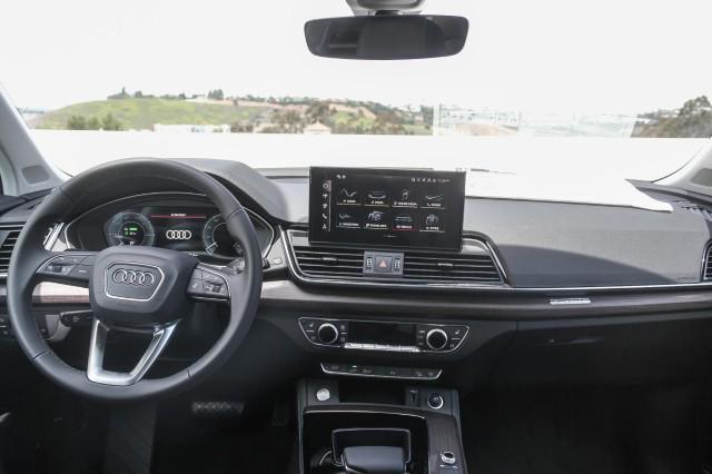 new 2025 Audi Q5 car, priced at $67,935