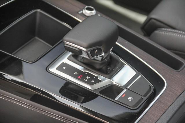new 2025 Audi Q5 car, priced at $67,935