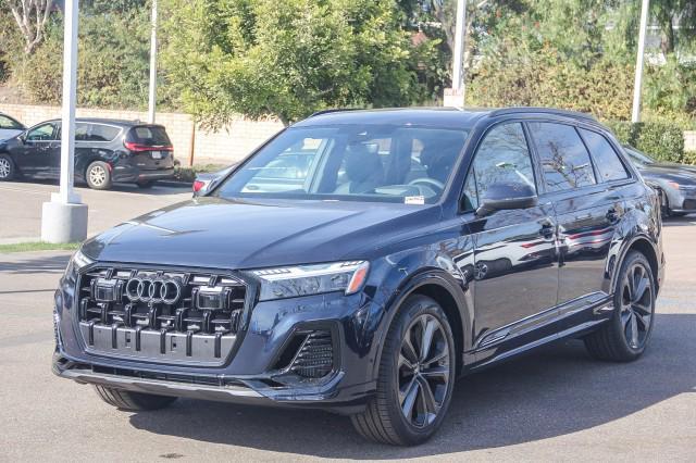 new 2025 Audi Q7 car, priced at $84,810