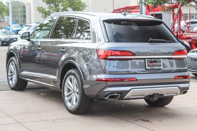 new 2025 Audi Q7 car, priced at $75,645