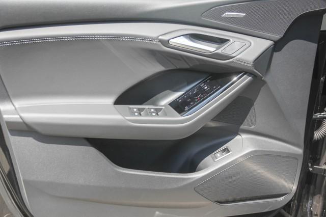 new 2025 Audi Q6 e-tron car, priced at $75,500