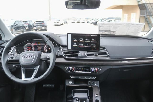 new 2025 Audi Q5 car, priced at $62,460