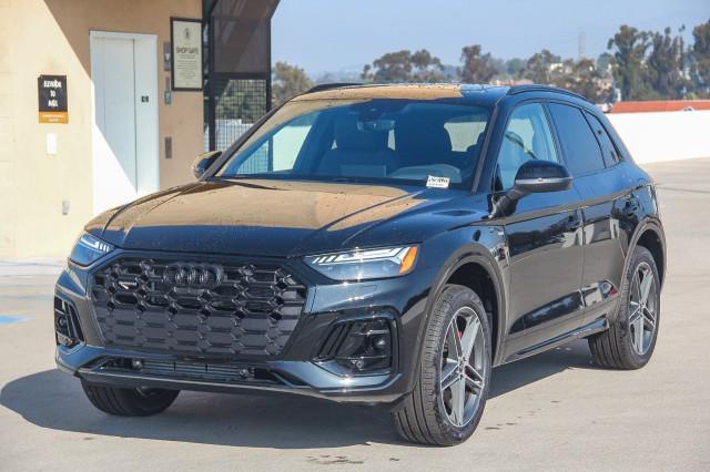 new 2025 Audi Q5 car, priced at $71,610