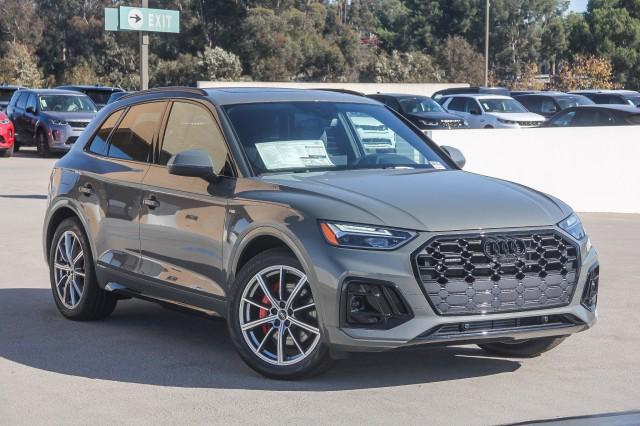 new 2025 Audi Q5 car, priced at $71,160