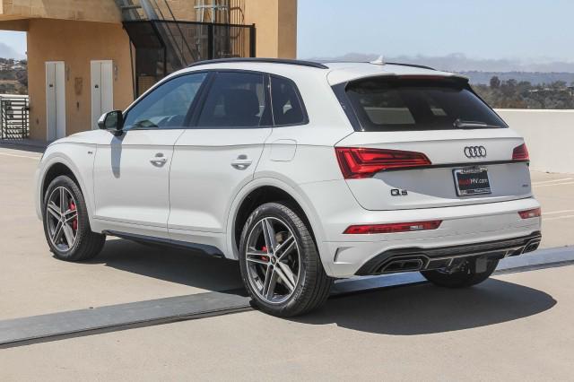 new 2025 Audi Q5 car, priced at $69,160