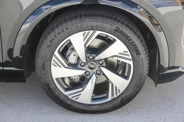 new 2025 Audi Q6 e-tron car, priced at $77,085