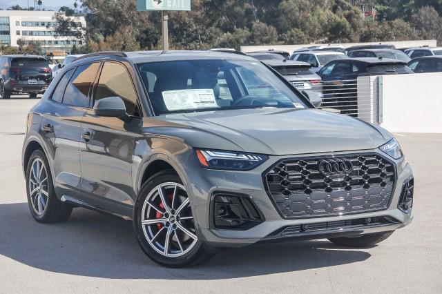 new 2024 Audi Q5 car, priced at $75,400