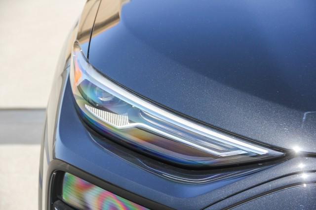 new 2025 Audi Q6 e-tron car, priced at $72,660