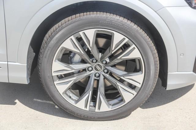 new 2025 Audi Q8 car, priced at $85,675