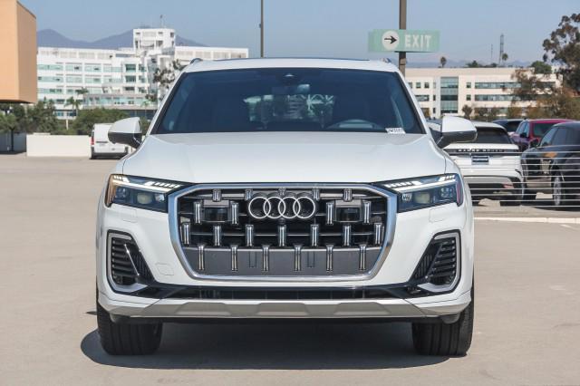 new 2025 Audi Q7 car, priced at $82,155