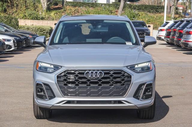 new 2025 Audi Q5 car, priced at $58,785