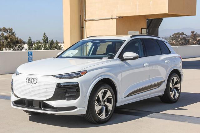 new 2025 Audi Q6 e-tron car, priced at $75,500
