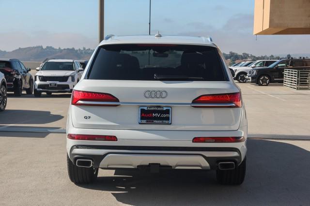 new 2025 Audi Q7 car, priced at $81,420