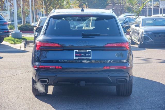 new 2025 Audi Q7 car, priced at $68,535