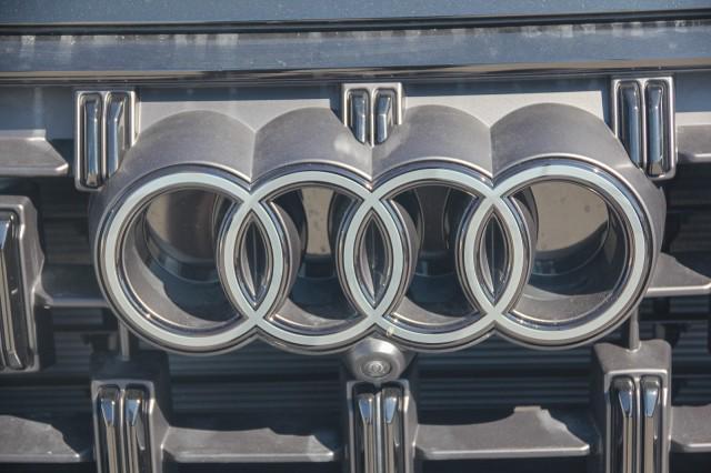 new 2025 Audi Q7 car, priced at $71,600