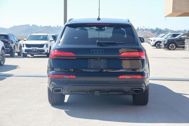 new 2025 Audi Q7 car, priced at $71,600