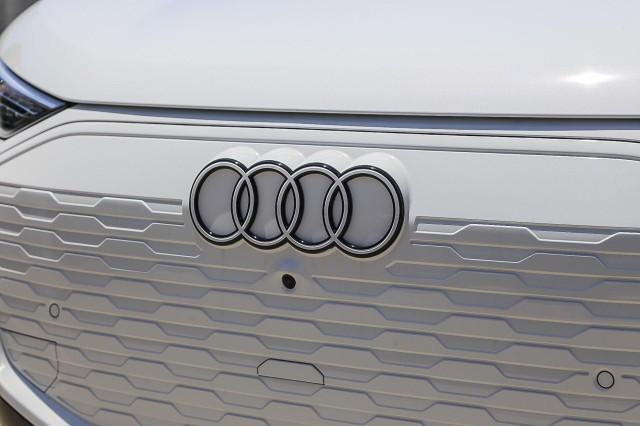 new 2025 Audi Q6 e-tron car, priced at $73,785