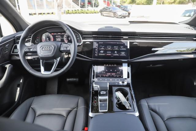 new 2024 Audi Q7 car, priced at $70,540