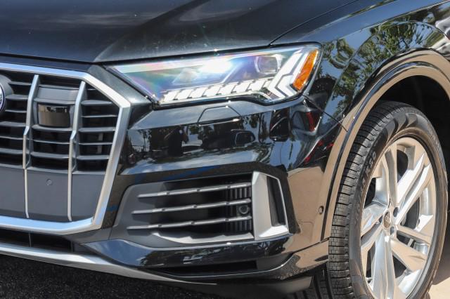 new 2024 Audi Q7 car, priced at $70,540