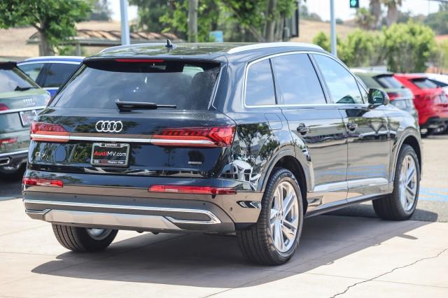 new 2024 Audi Q7 car, priced at $70,540