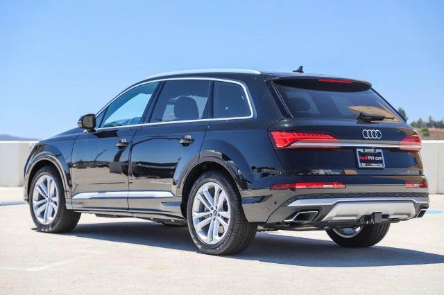 new 2025 Audi Q7 car, priced at $81,420