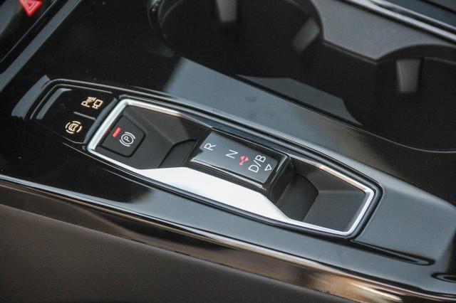 new 2025 Audi Q6 e-tron car, priced at $75,410