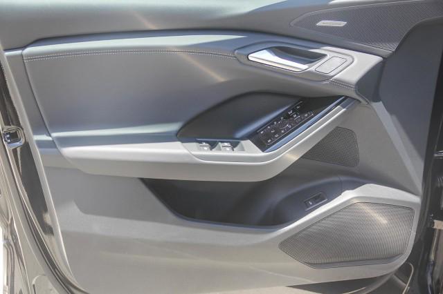 new 2025 Audi Q6 e-tron car, priced at $75,410
