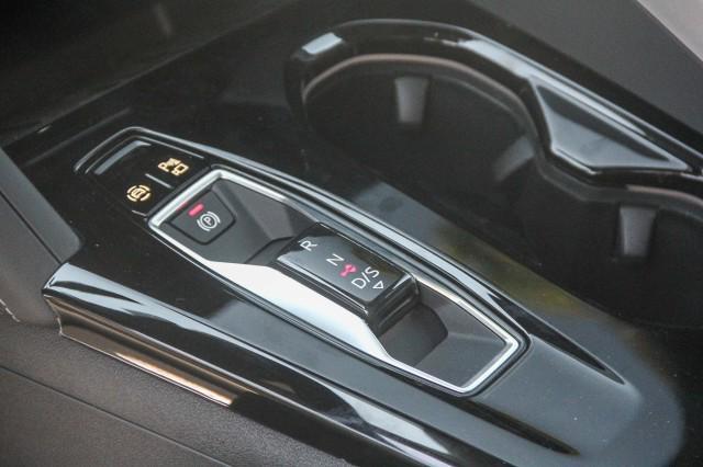 new 2025 Audi Q5 car, priced at $64,100