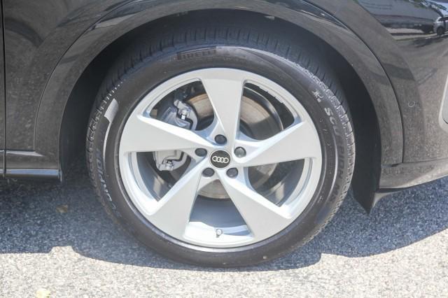 new 2025 Audi Q5 car, priced at $64,100